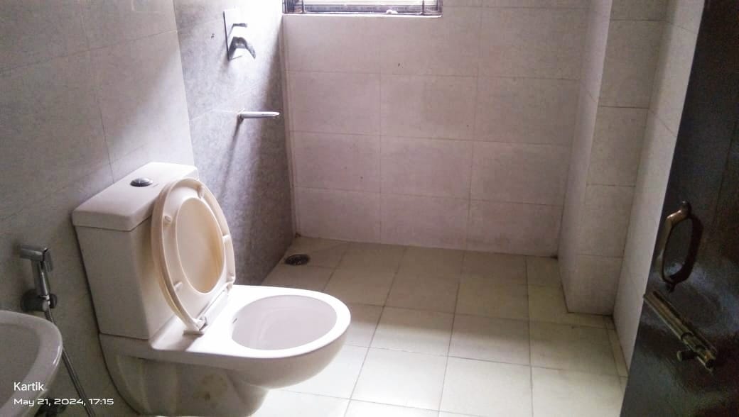 Unfurnished 4bhk in Lakhimi Path, Beltola Tiniali, Guwahati, Assam, India for Rent